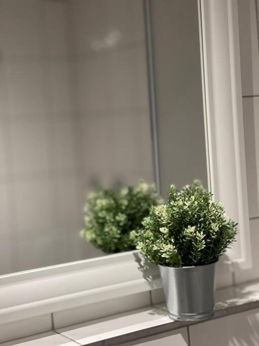 Appartamento Schickes Mit Balkon In *